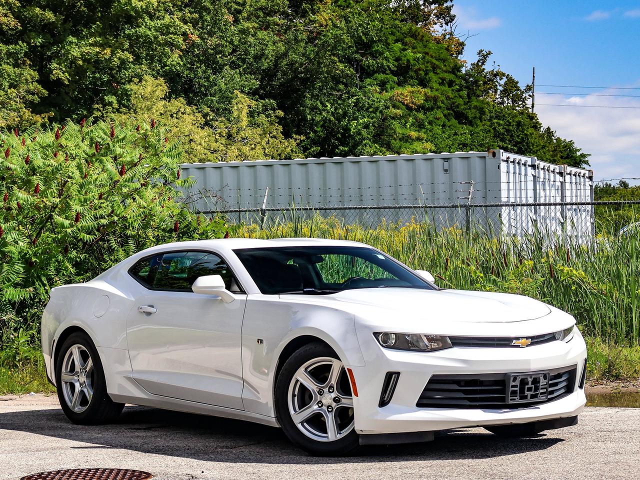 2018 Chevrolet Camaro 1LT Photo1
