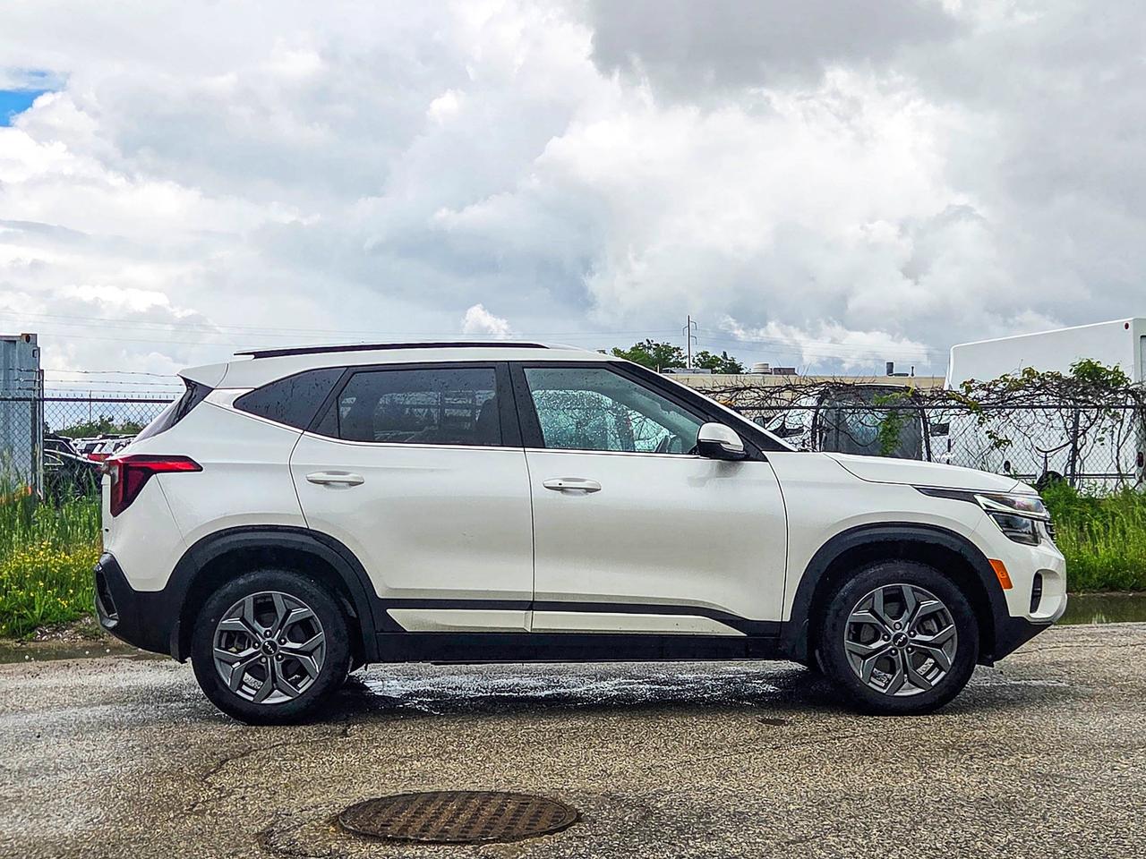 2024 Kia Seltos EX Photo