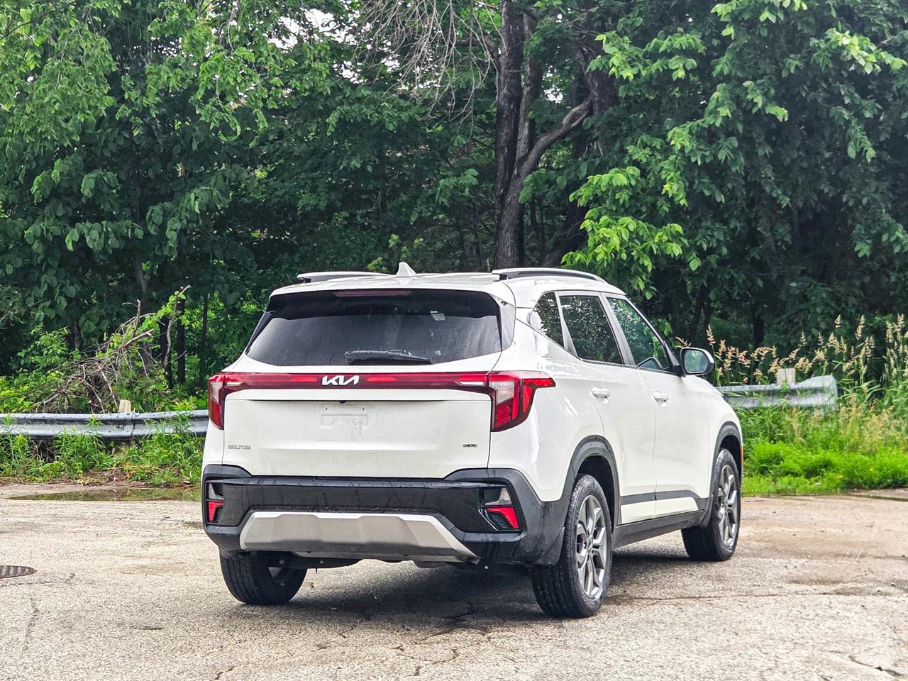 2024 Kia Seltos EX Photo