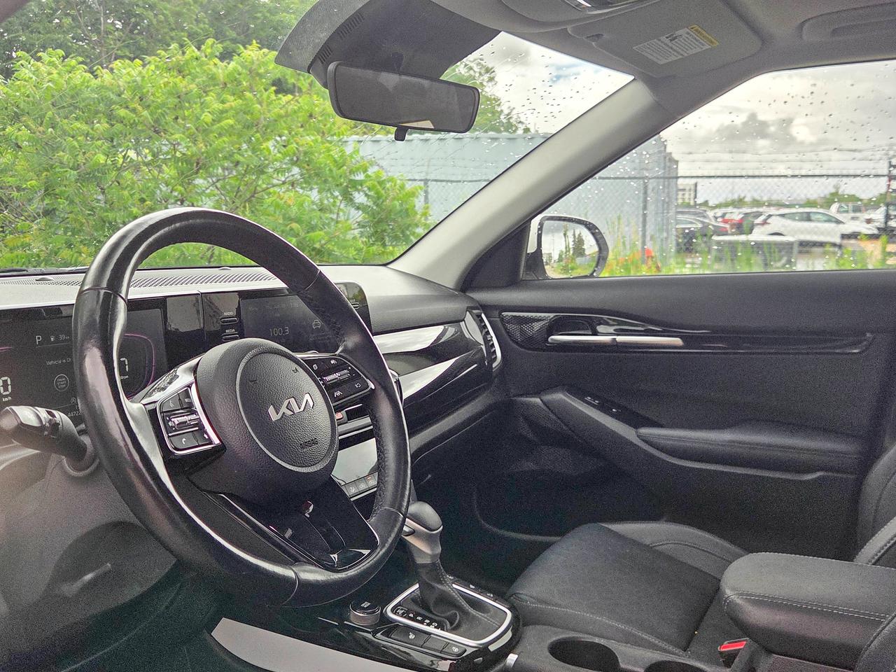 2024 Kia Seltos EX Photo