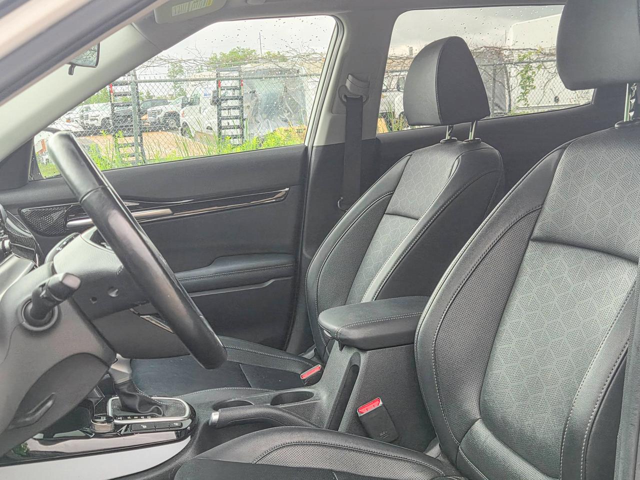 2024 Kia Seltos EX Photo