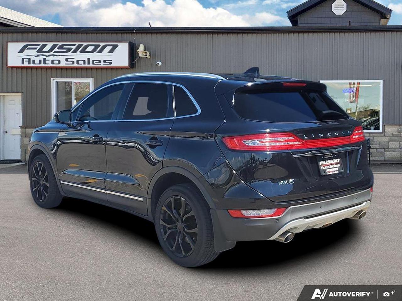2019 Lincoln MKC AWD SELECT-NAVIGATION-PAN ROOF-LEATHER-REMOTE STAR Photo3