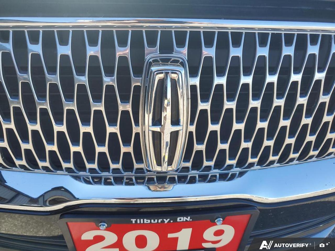 2019 Lincoln MKC AWD SELECT-NAVIGATION-PAN ROOF-LEATHER-REMOTE STAR Photo