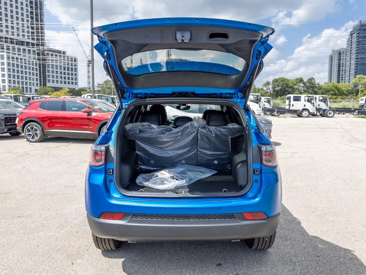 2026 Jeep Compass NORTH Photo