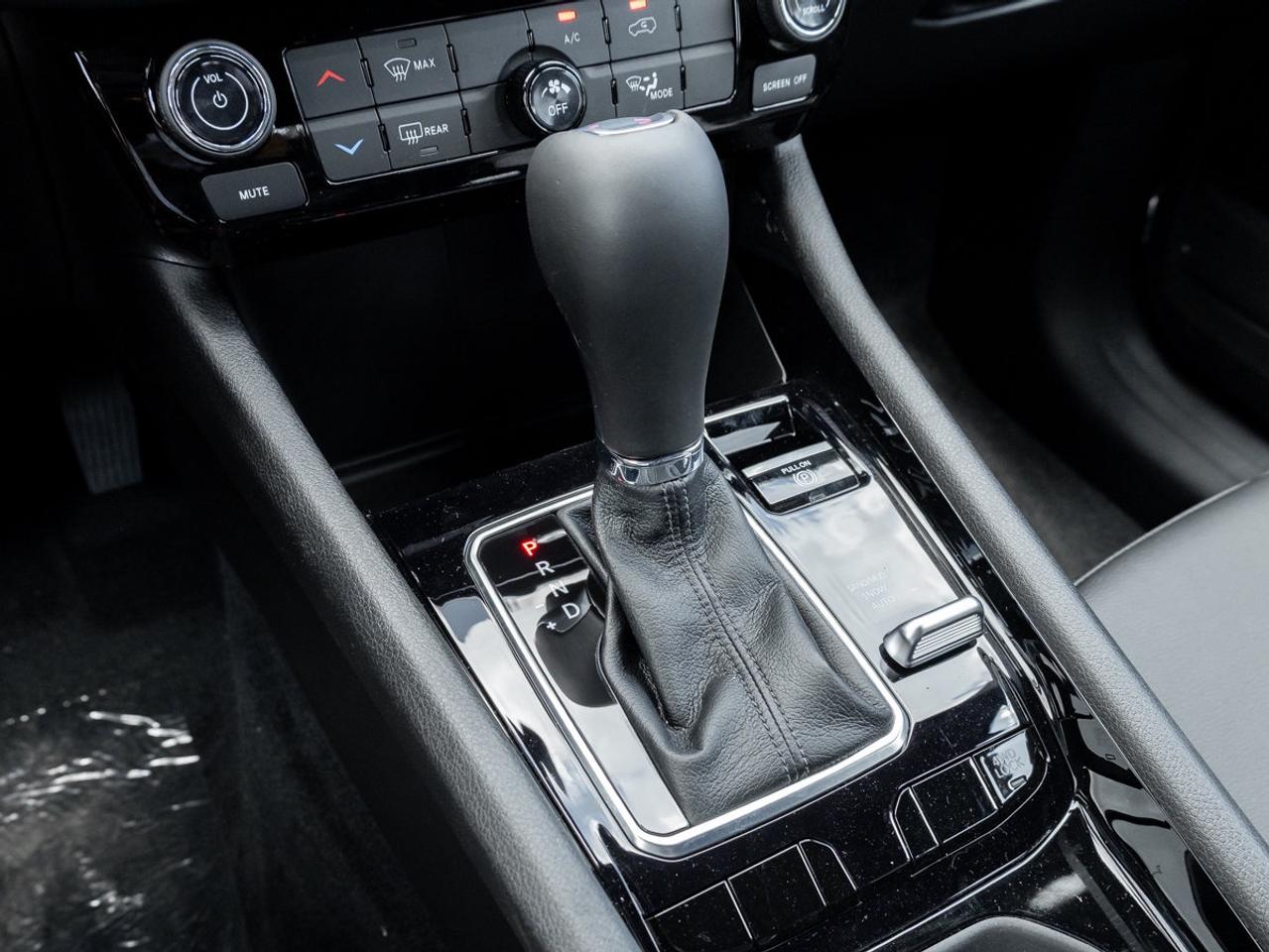 2026 Jeep Compass NORTH Photo