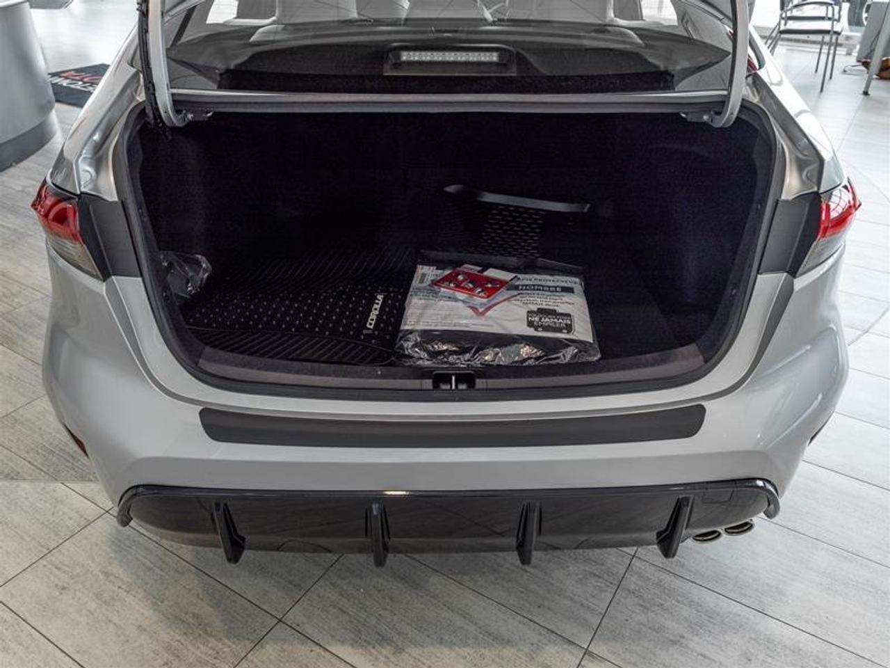 2026 Toyota Corolla Hybrid XSE AWD Photo