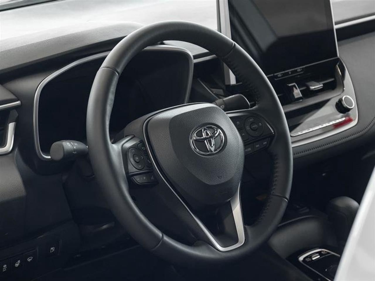 2026 Toyota Corolla Hybrid XSE AWD Photo