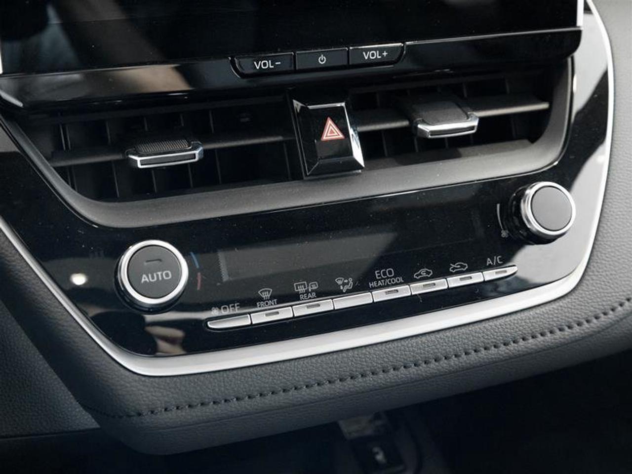 2026 Toyota Corolla Hybrid XSE AWD Photo