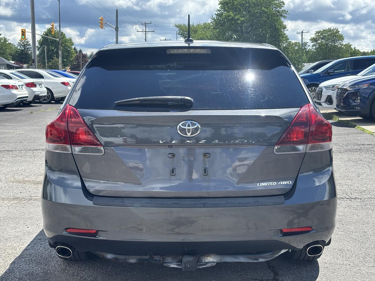 2014 Toyota Venza  Photo