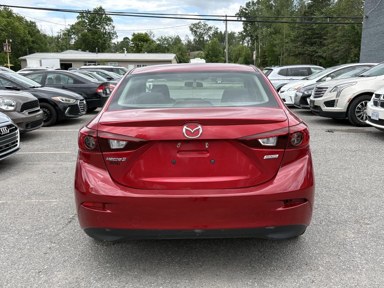 2015 Mazda MAZDA3 GS Photo3