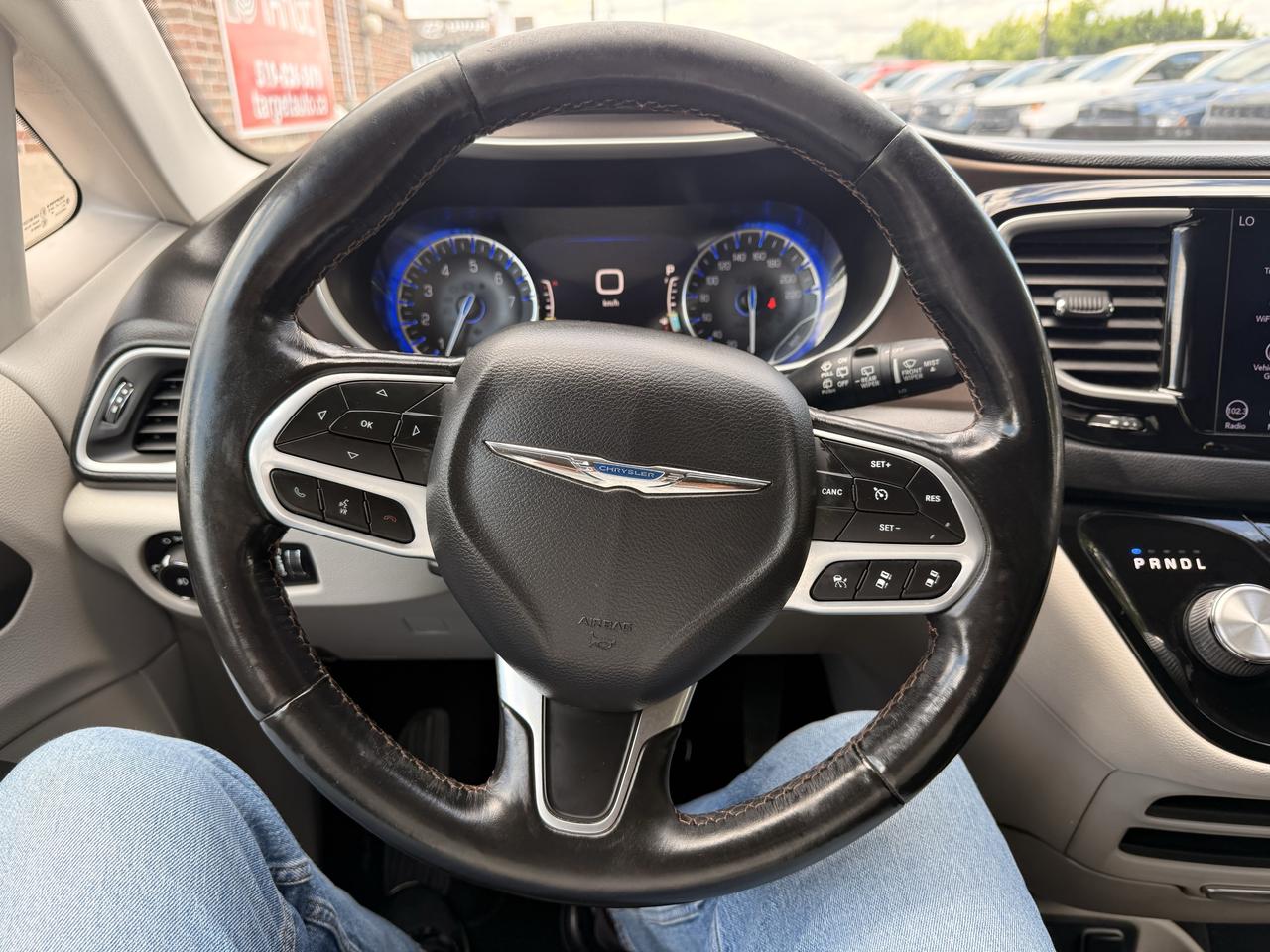 2019 Chrysler Pacifica Touring-L Photo