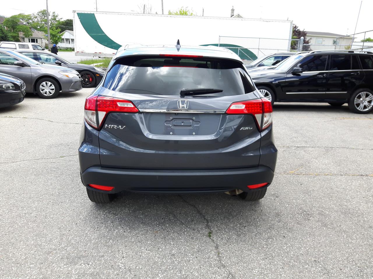 2020 Honda HR-V LX Photo