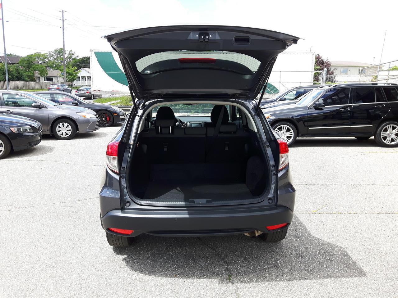 2020 Honda HR-V LX Photo