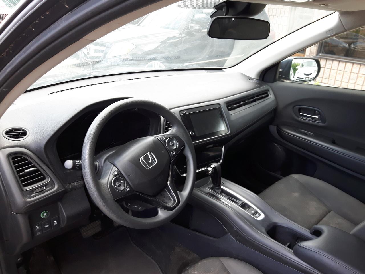 2020 Honda HR-V LX Photo
