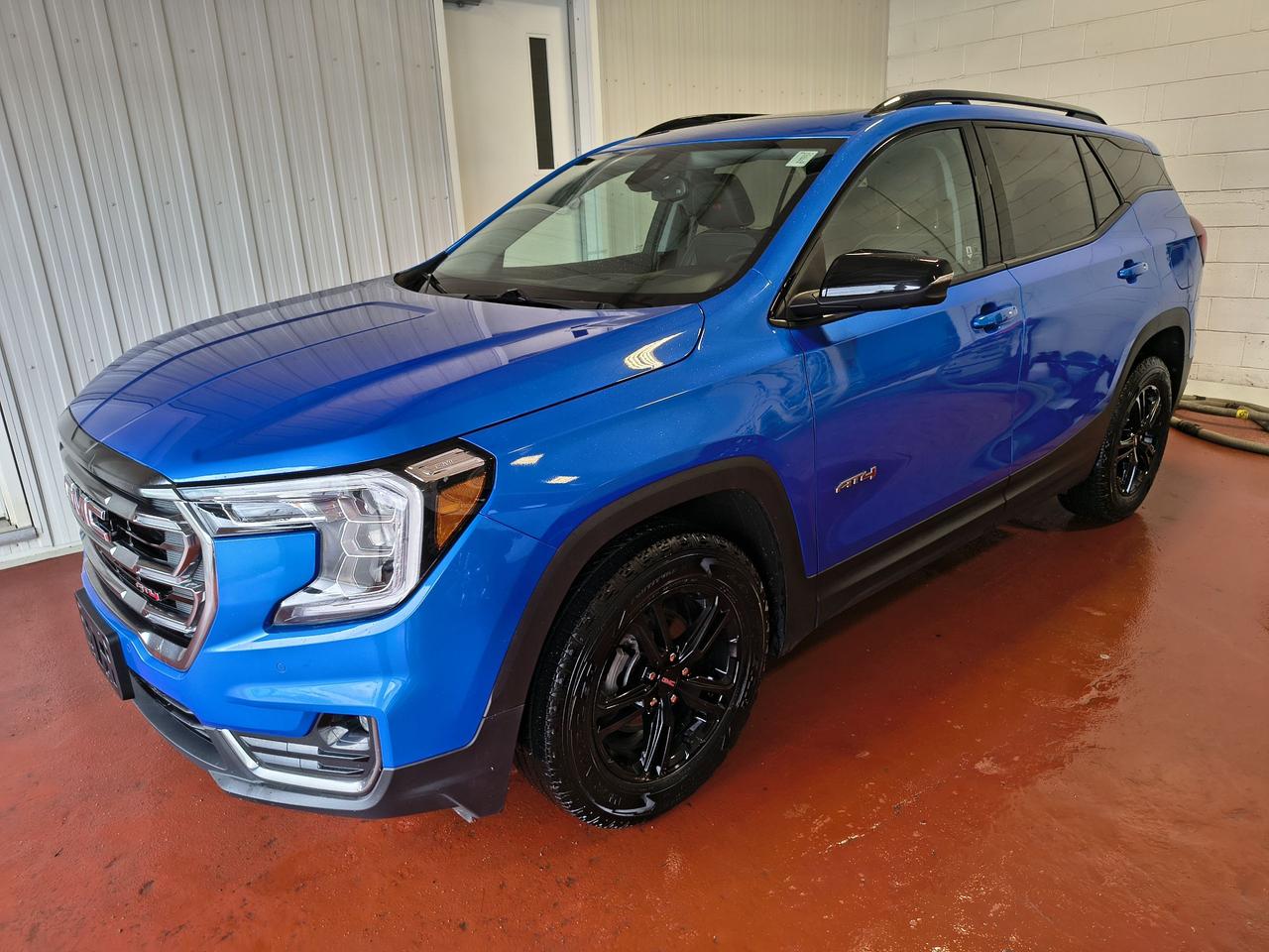 2024 GMC Terrain AT4 Photo