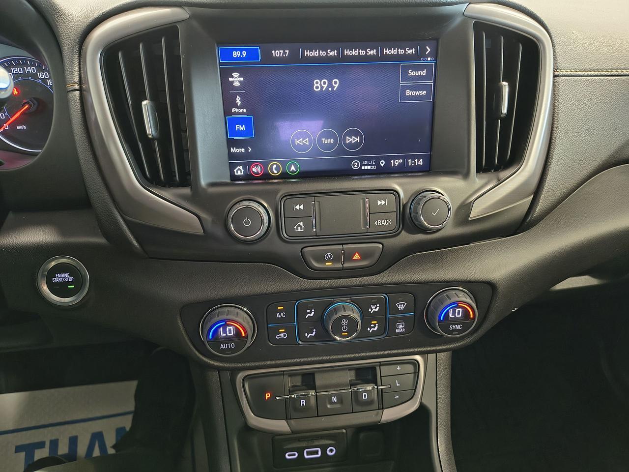 2024 GMC Terrain AT4 Photo0