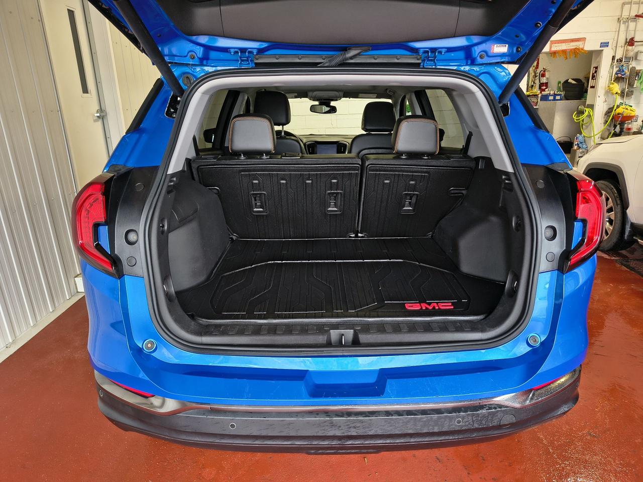 2024 GMC Terrain AT4 Photo