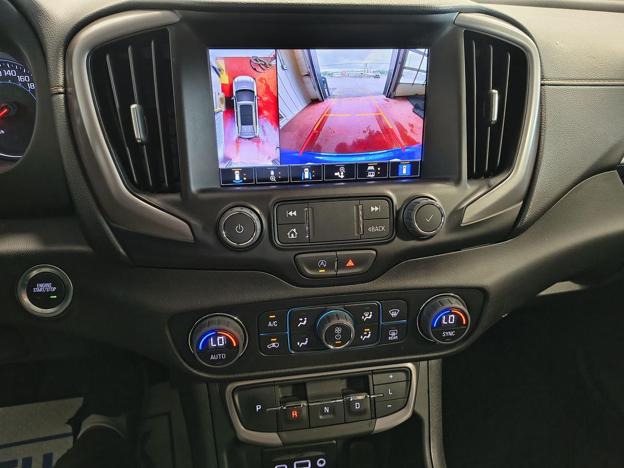 2024 GMC Terrain AT4 Photo