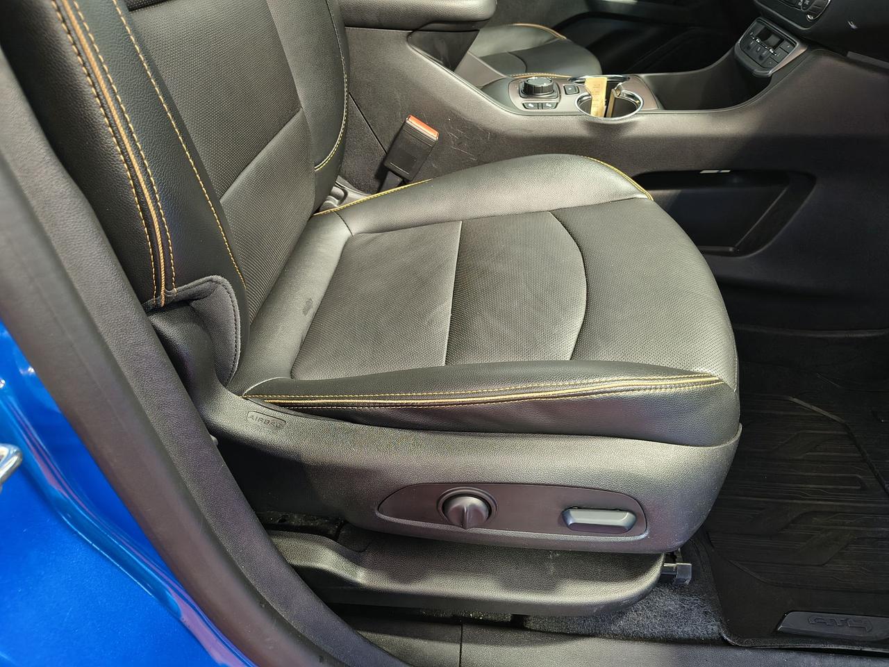 2024 GMC Terrain AT4 Photo