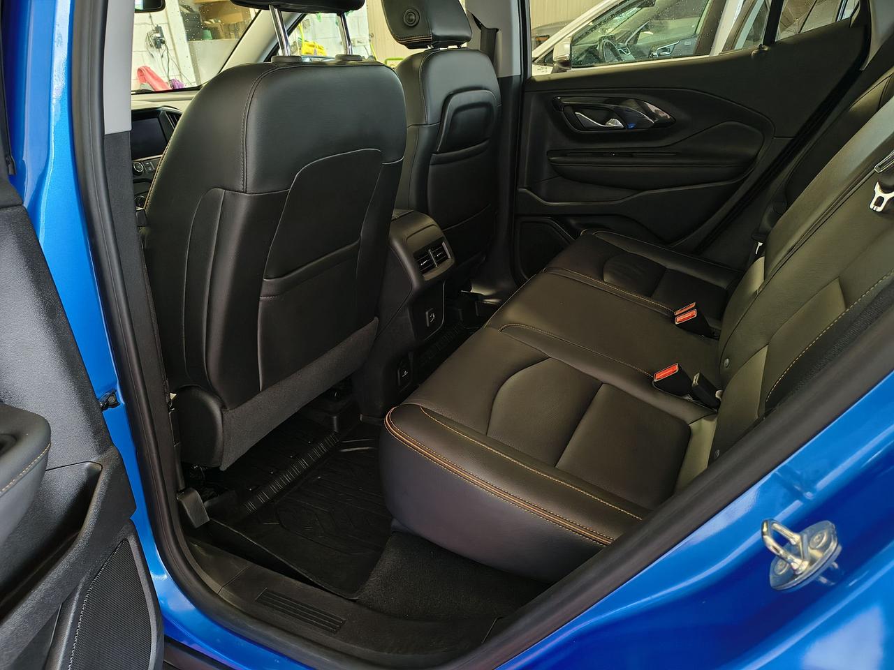 2024 GMC Terrain AT4 Photo