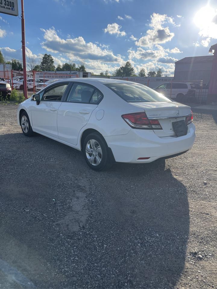 2015 Honda Civic LX Photo
