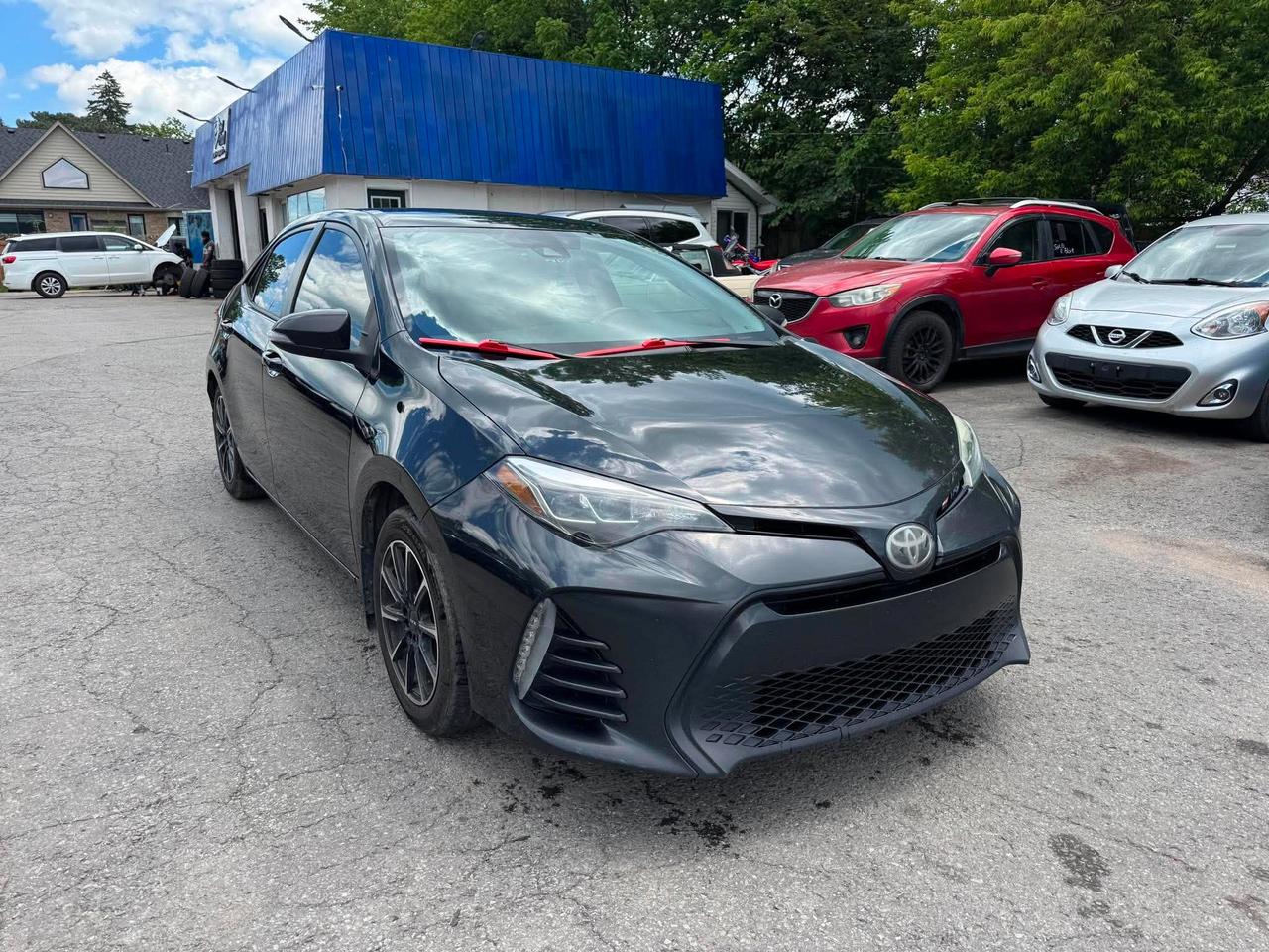 2017 Toyota Corolla 4dr Sdn Man Se Photo0