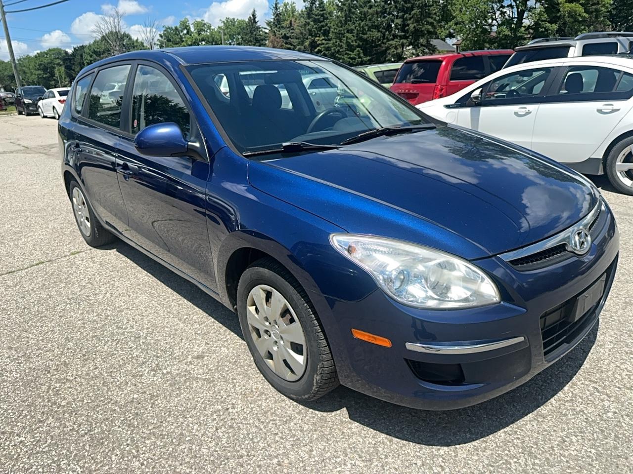 2012 Hyundai Elantra Touring L Photo4