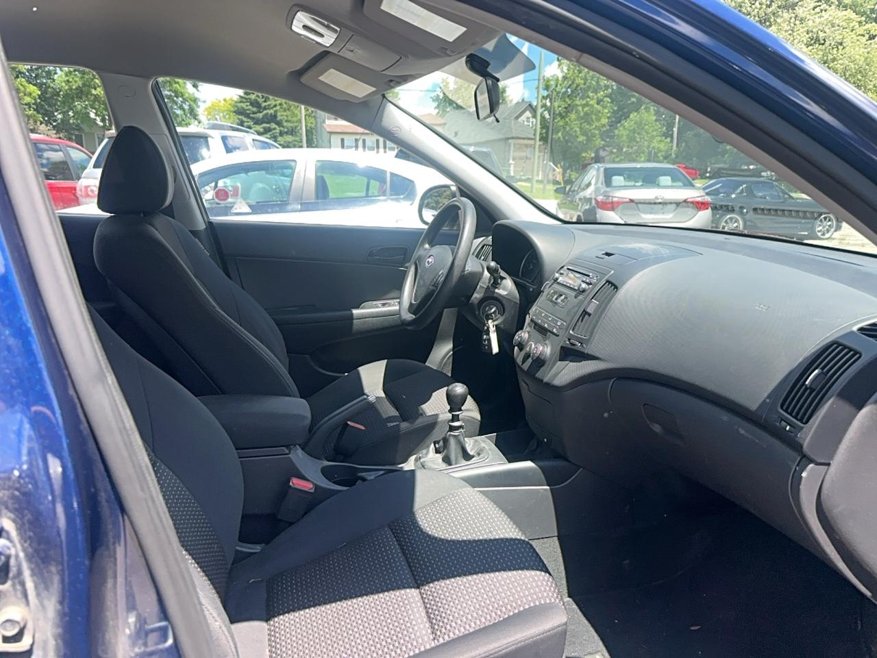 2012 Hyundai Elantra Touring L Photo