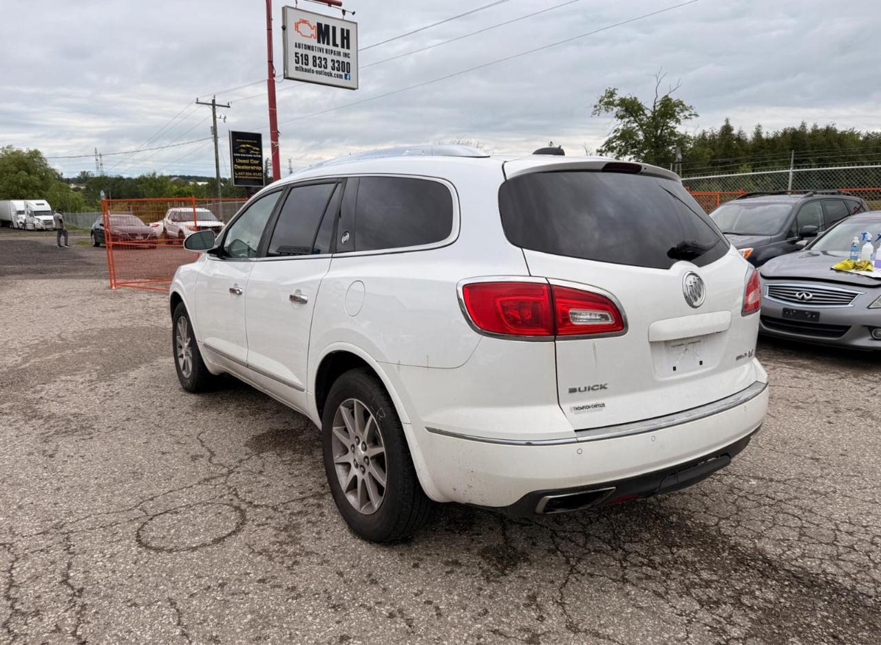 2016 Buick Enclave Leather Photo4