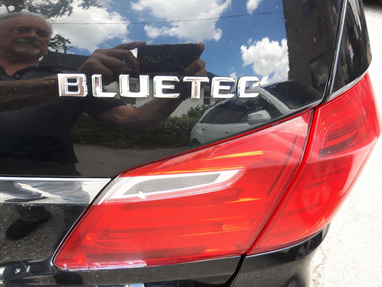 2016 Mercedes-Benz GL-Class GL 350 BlueTec Photo