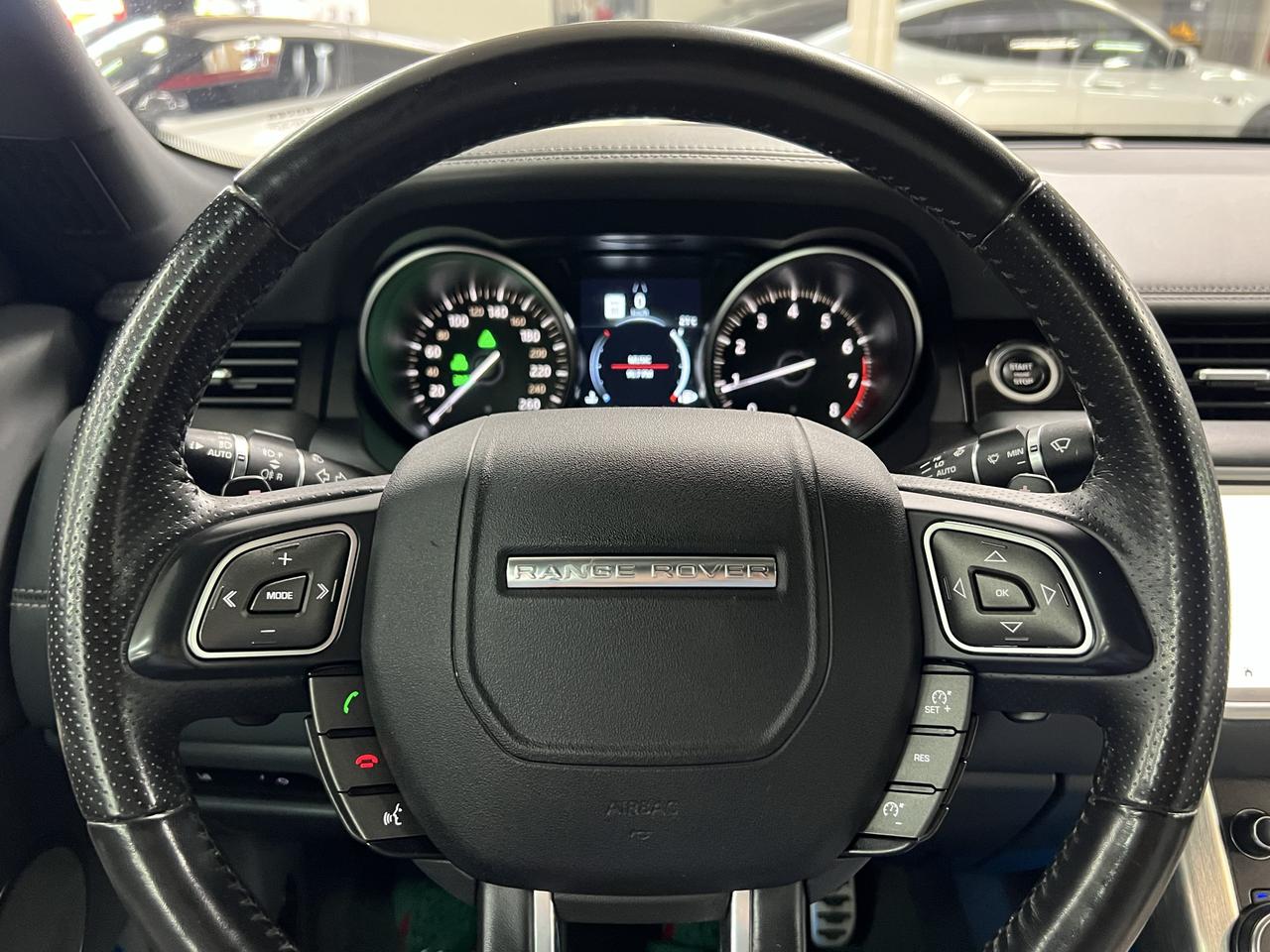 2019 Land Rover Range Rover Evoque Convertible HSE Dynamic Photo
