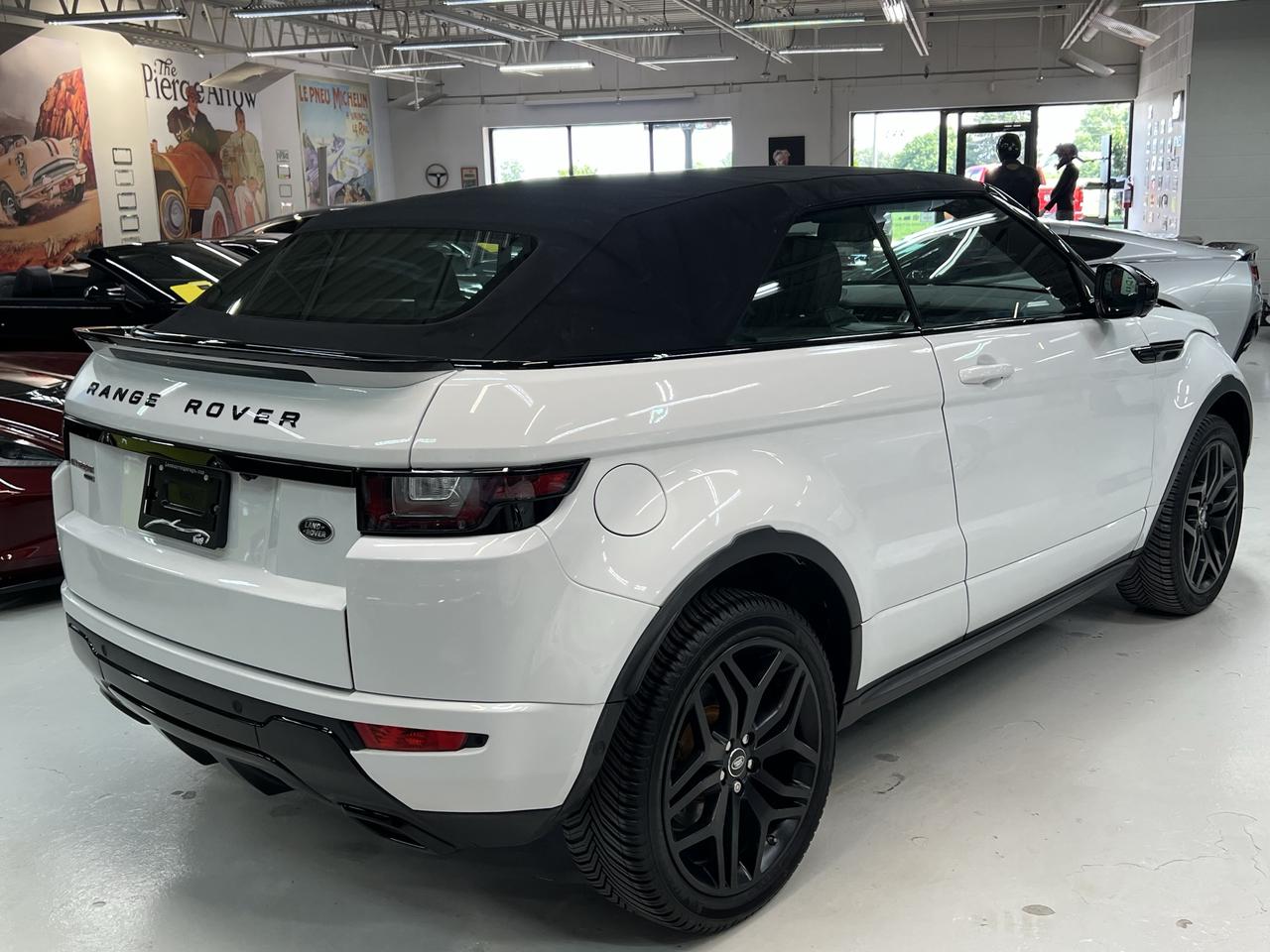 2019 Land Rover Range Rover Evoque Convertible HSE Dynamic Photo
