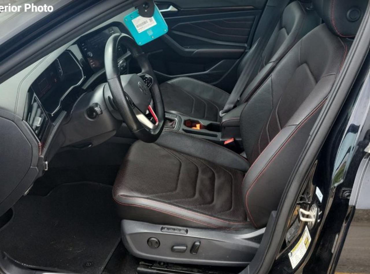 2023 Volkswagen Jetta GLI | Leather | Sunroof | Nav | Remote Start | Beats Audio | Cooled + Heated Seats | and More ! Photo