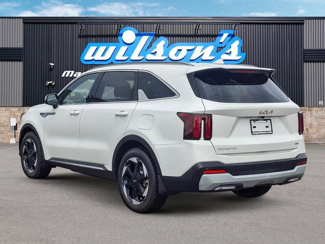 2025 Kia Sorento Plug-In Hybrid EX AWD | Leather | Heated Seats + Steering | Smart Cruise | Blind Spot Monitor | and More ! Photo