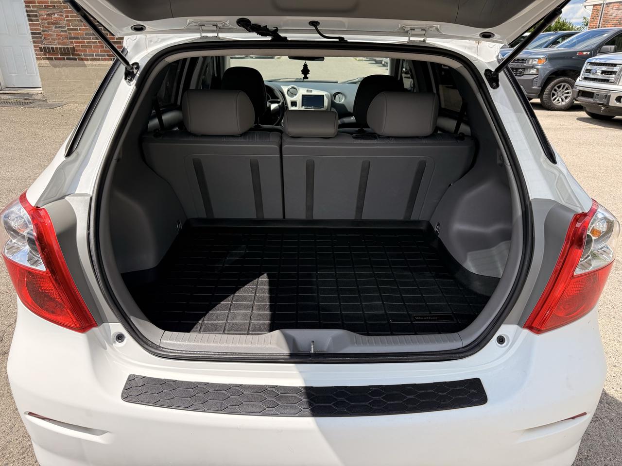 2011 Toyota Matrix Manual | Very Well Maintained Photo