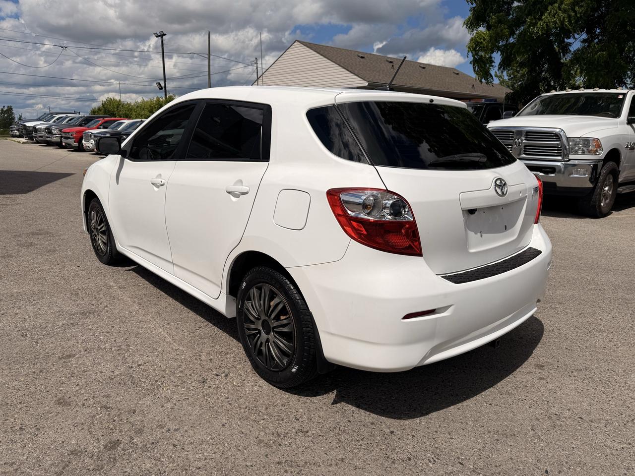 2011 Toyota Matrix Manual | Very Well Maintained Photo