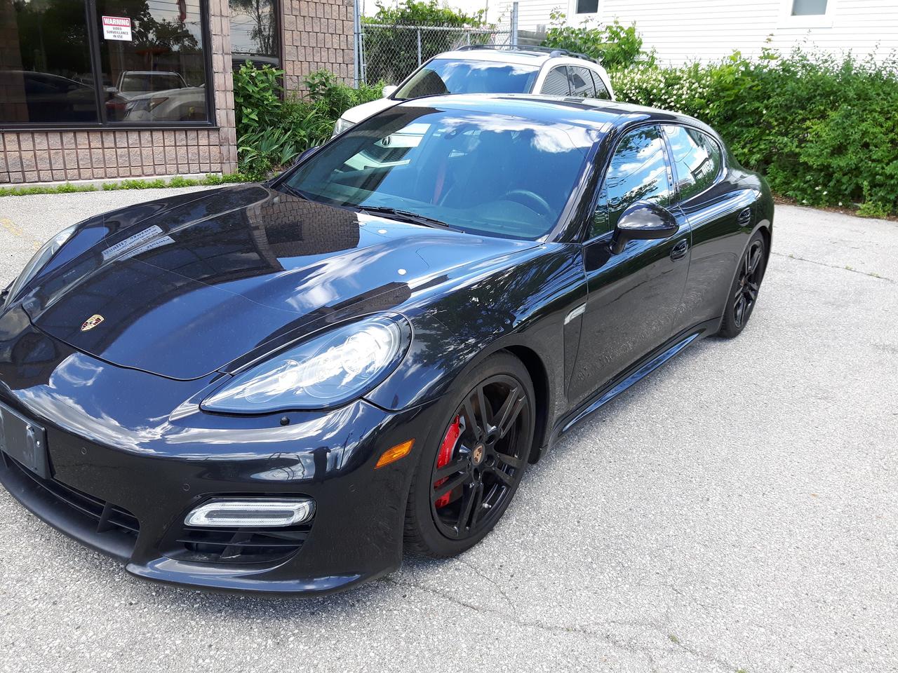 2013 Porsche Panamera GTS Photo