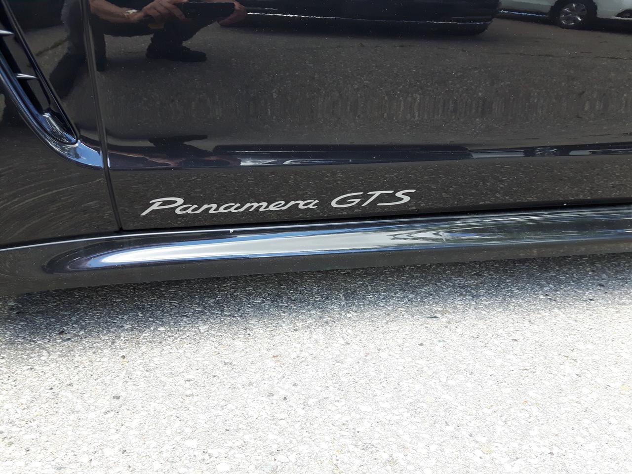 2013 Porsche Panamera GTS Photo