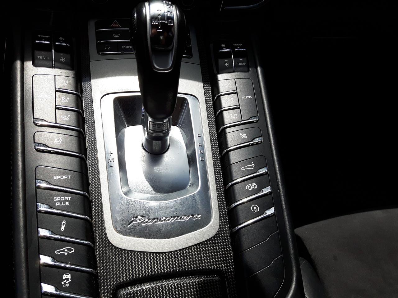 2013 Porsche Panamera GTS Photo