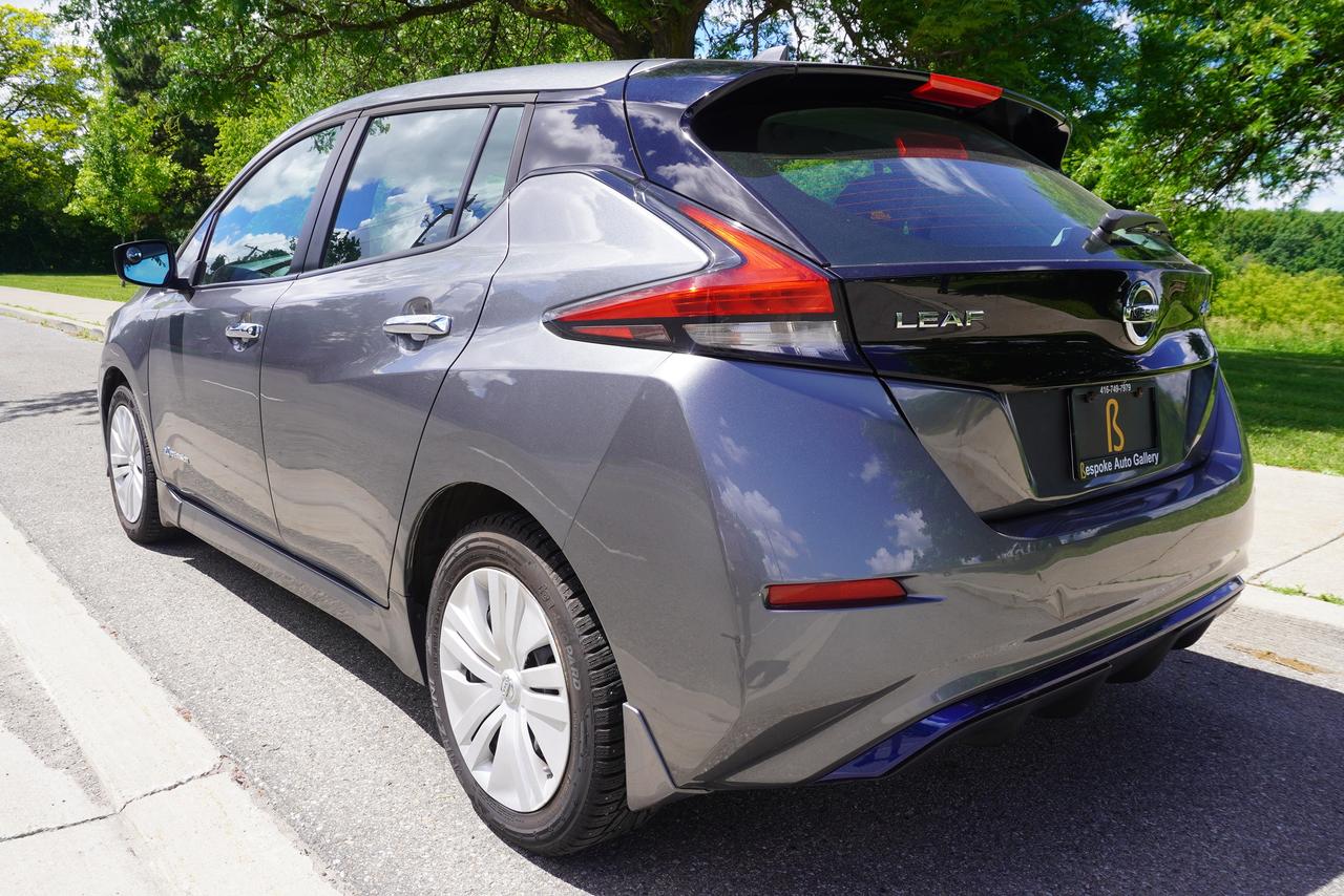 2018 Nissan Leaf ACCIDENT FREE / EFFICIENT / SMART & ECO FRIENDLY ⚡ Photo2