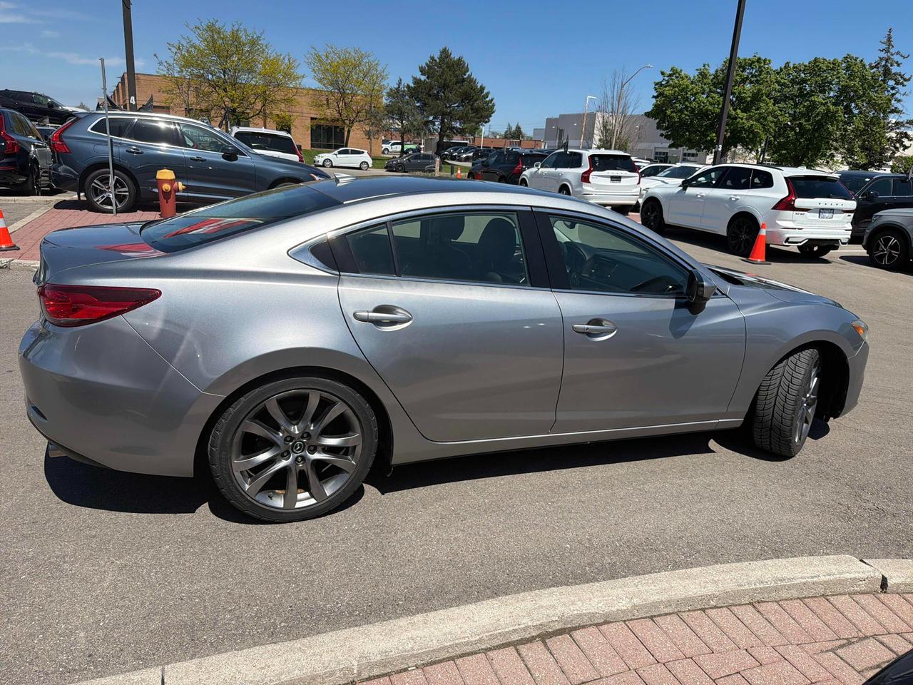2015 Mazda MAZDA6 GT LOW KMS | Accident Free | Leather | Sunroof | BSM | BOSE | Backup Camera Photo