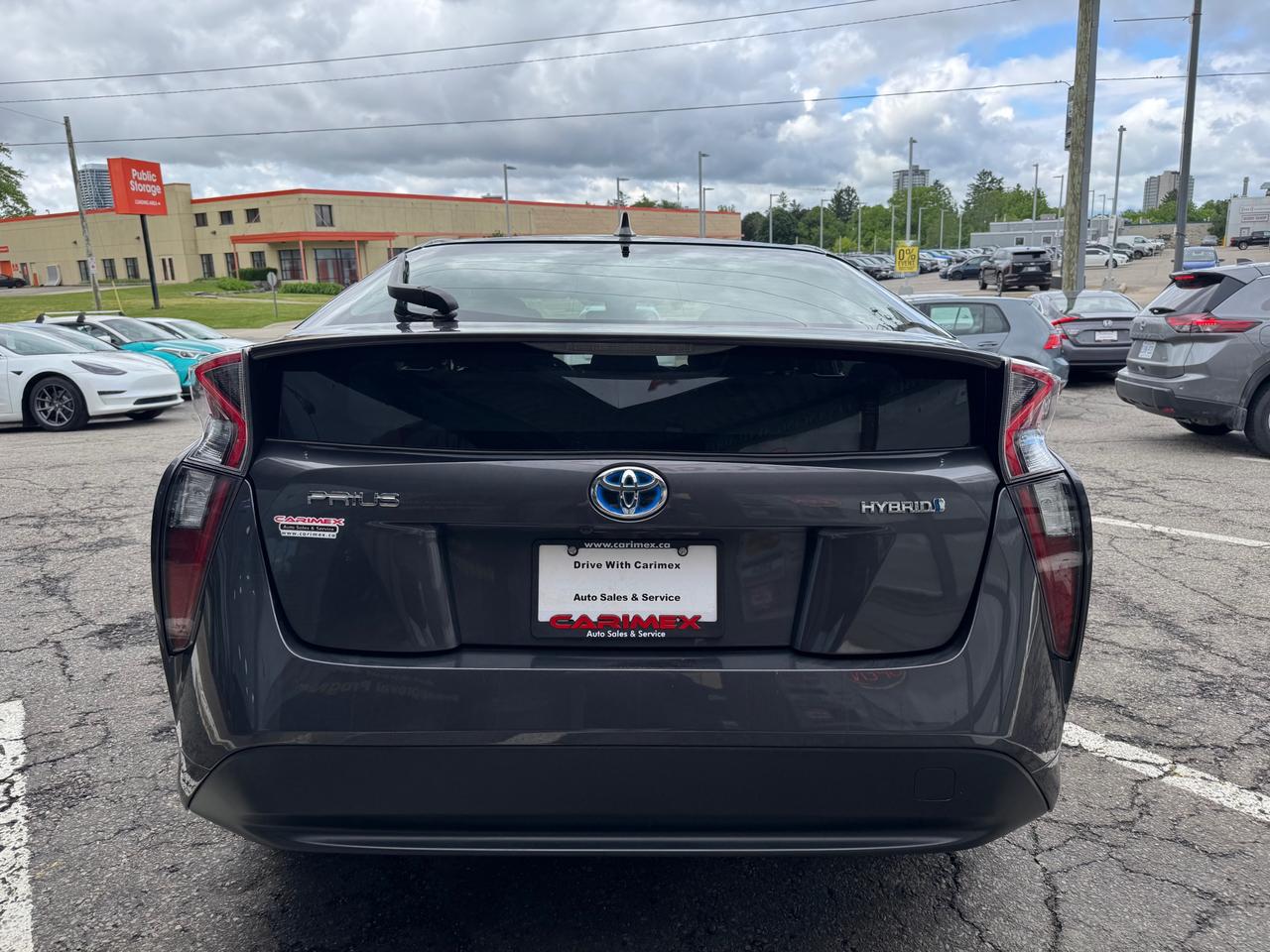 2017 Toyota Prius Hybrid | LOW KMS | Backup Camera | Heated Seats | Adaptive Cruise Photo3