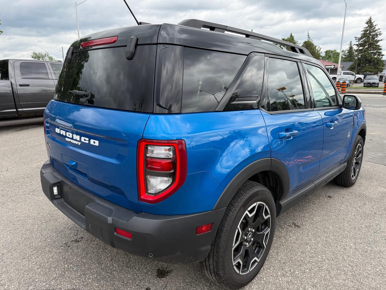 2025 Ford Bronco Sport Outer Banks Leather! Heated Steering and Seats! Photo