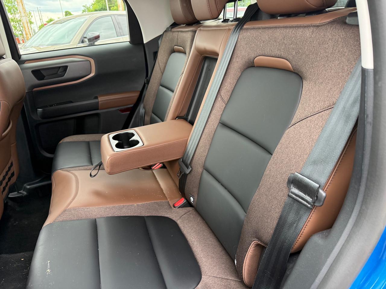 2025 Ford Bronco Sport Outer Banks Leather! Heated Steering and Seats! Photo