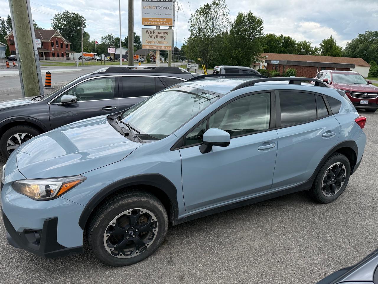 2021 Subaru XV Crosstrek Touring Heated Steering and Seats! Photo
