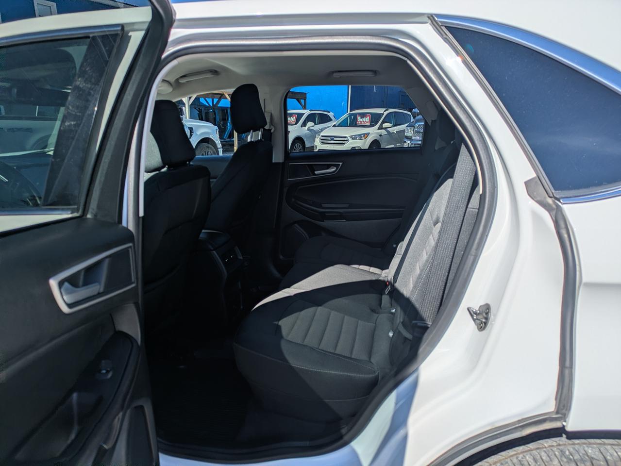 2023 Ford Edge SEL Photo