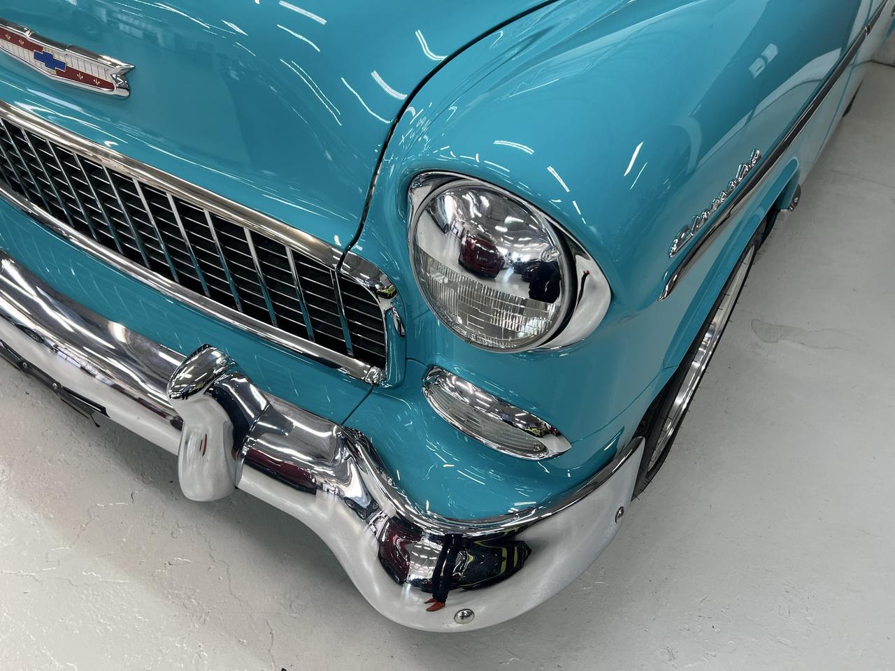 1955 Chevrolet Bel Air 2 Door Post Photo