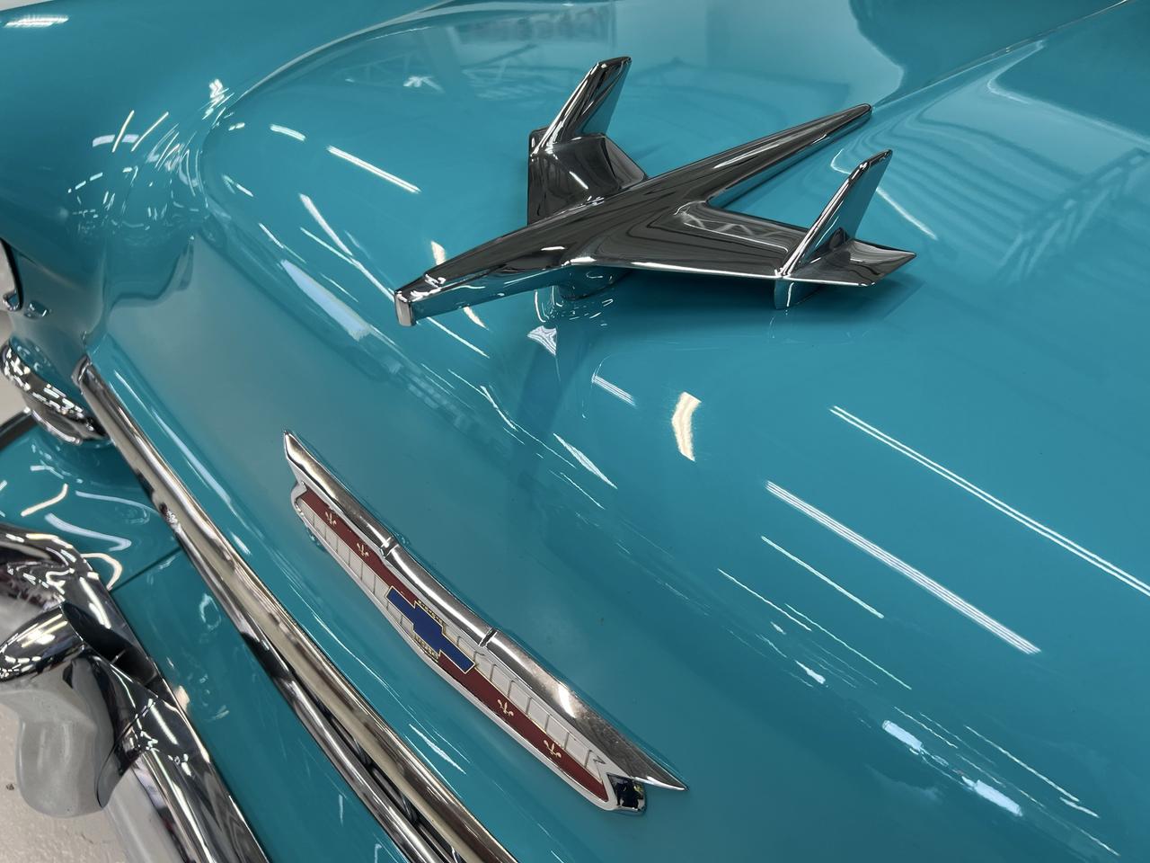 1955 Chevrolet Bel Air 2 Door Post Photo