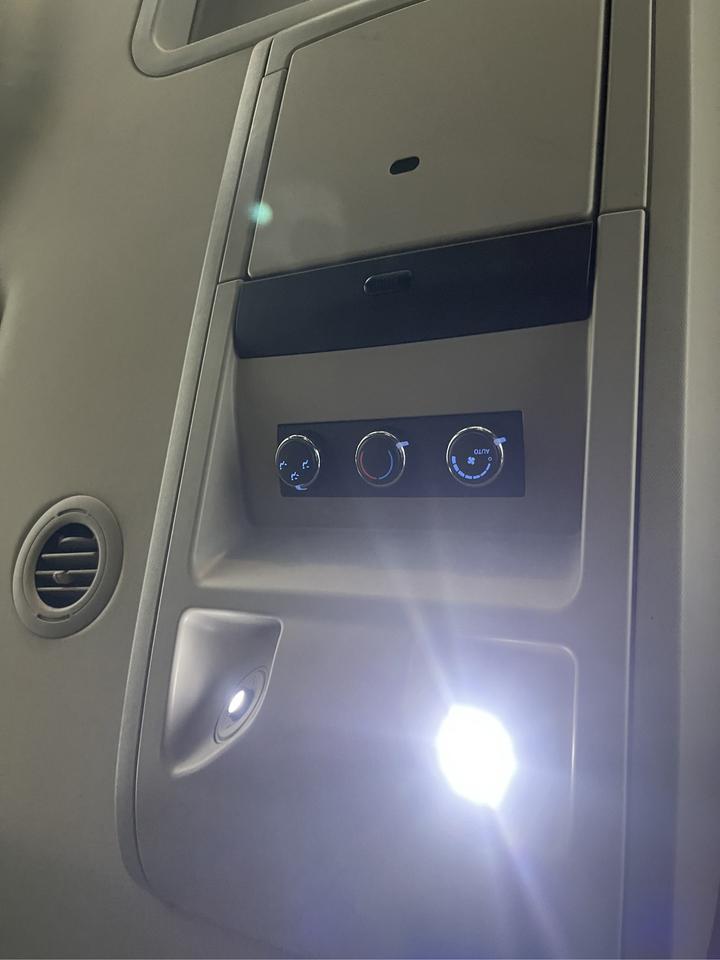 2013 Chrysler Town & Country TOURING Photo