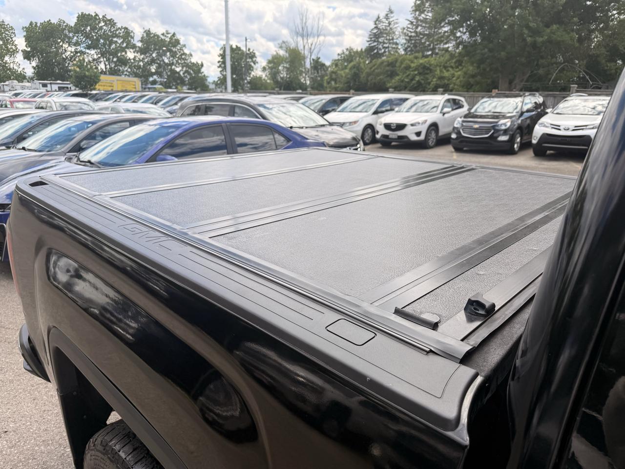 2018 GMC Sierra 1500 SLT Photo